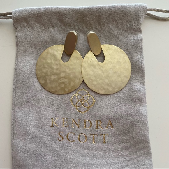 NWOT Kendra Scott Didi Gold Statement Earrings - Picture 4 of 8